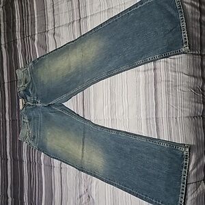 Buckle jeans 33x32 color denim